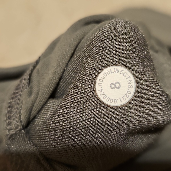 Lululemon High Rise Align Leggings - 28 Inch Inseam - Picture 10 of 10